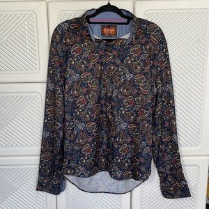 Consequence men’s button down size medium